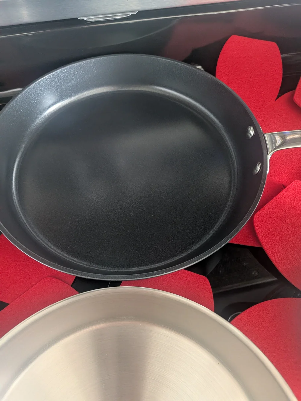 Stainless Steel And Ceramic European Cookware